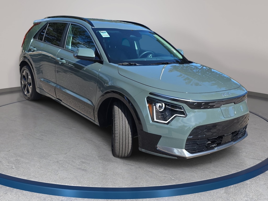 Used 2025 Kia Niro EV Wind SUV