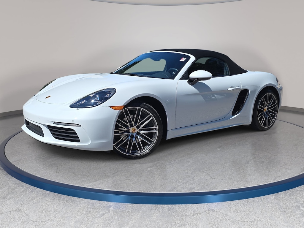 Used 2022 Porsche 718 Boxster T Cabriolet