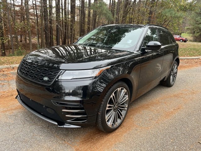 2025 Land Rover Range Rover Velar Dynamic SE's photo