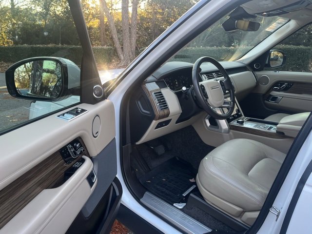 2020 Land Rover Range Rover HSE photo 4