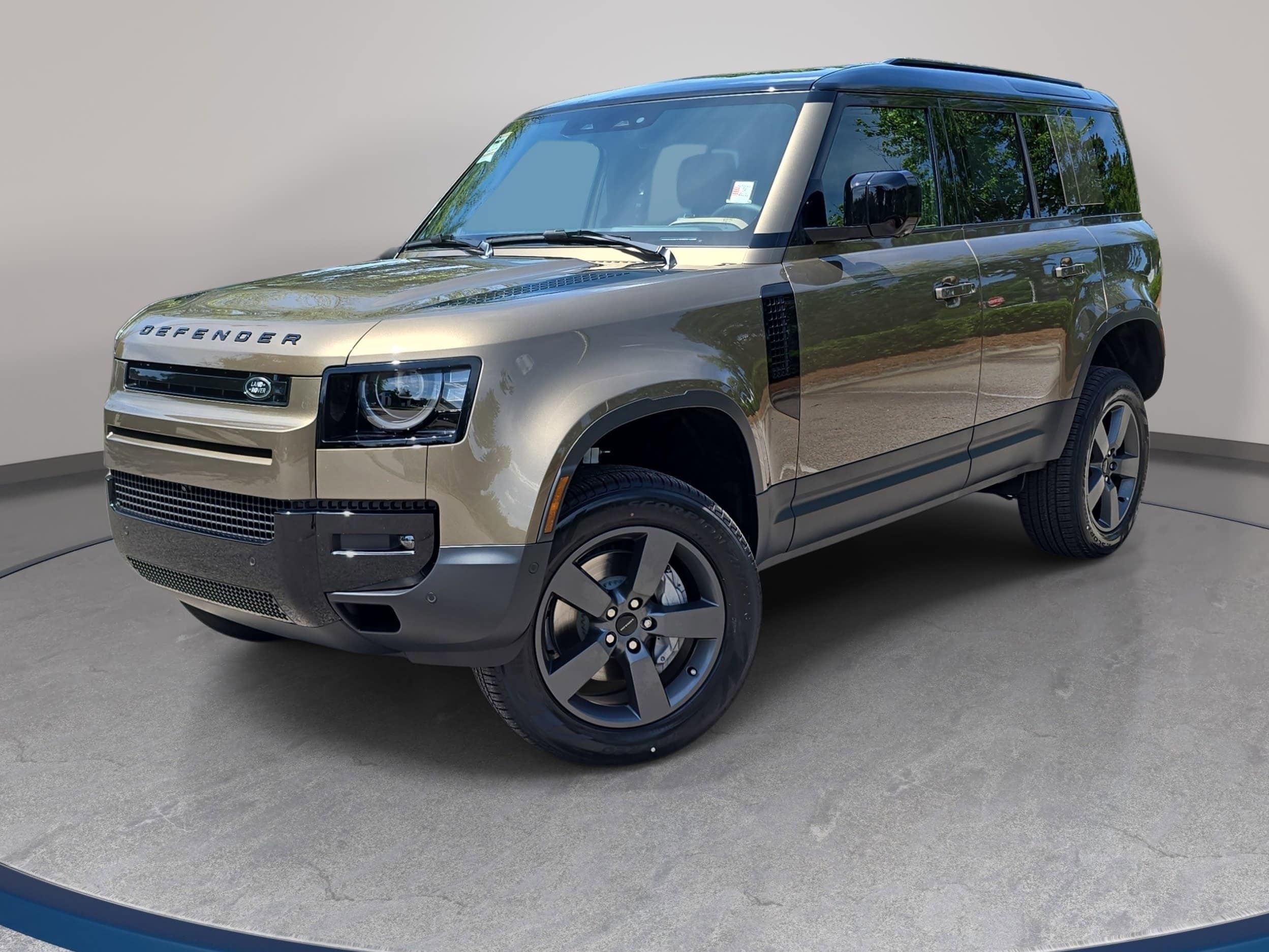 2026 Land Rover Defender 110 S P300's photo