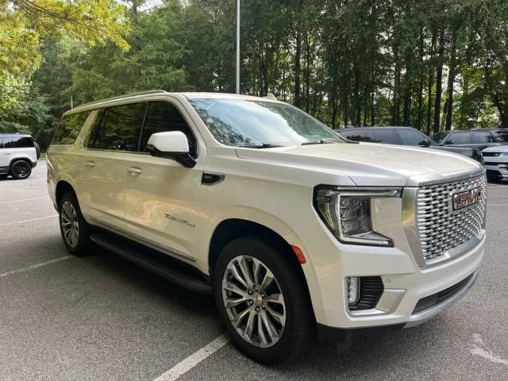 Used 2021 GMC Yukon XL Denali SUV
