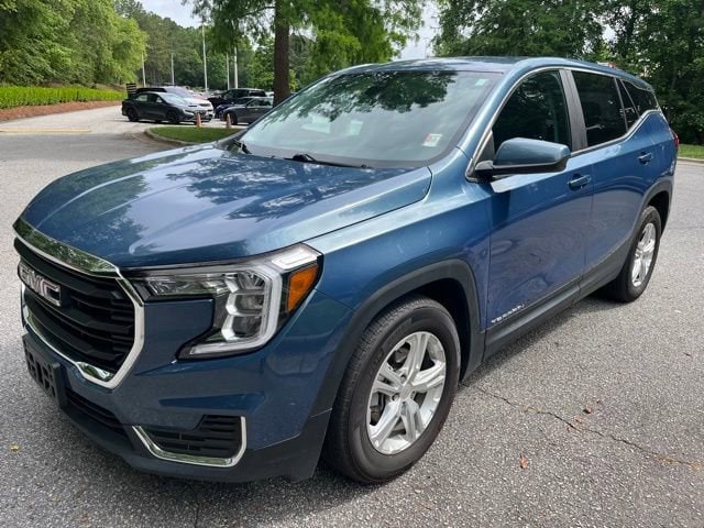 2024 GMC Terrain SLE FWD's photo