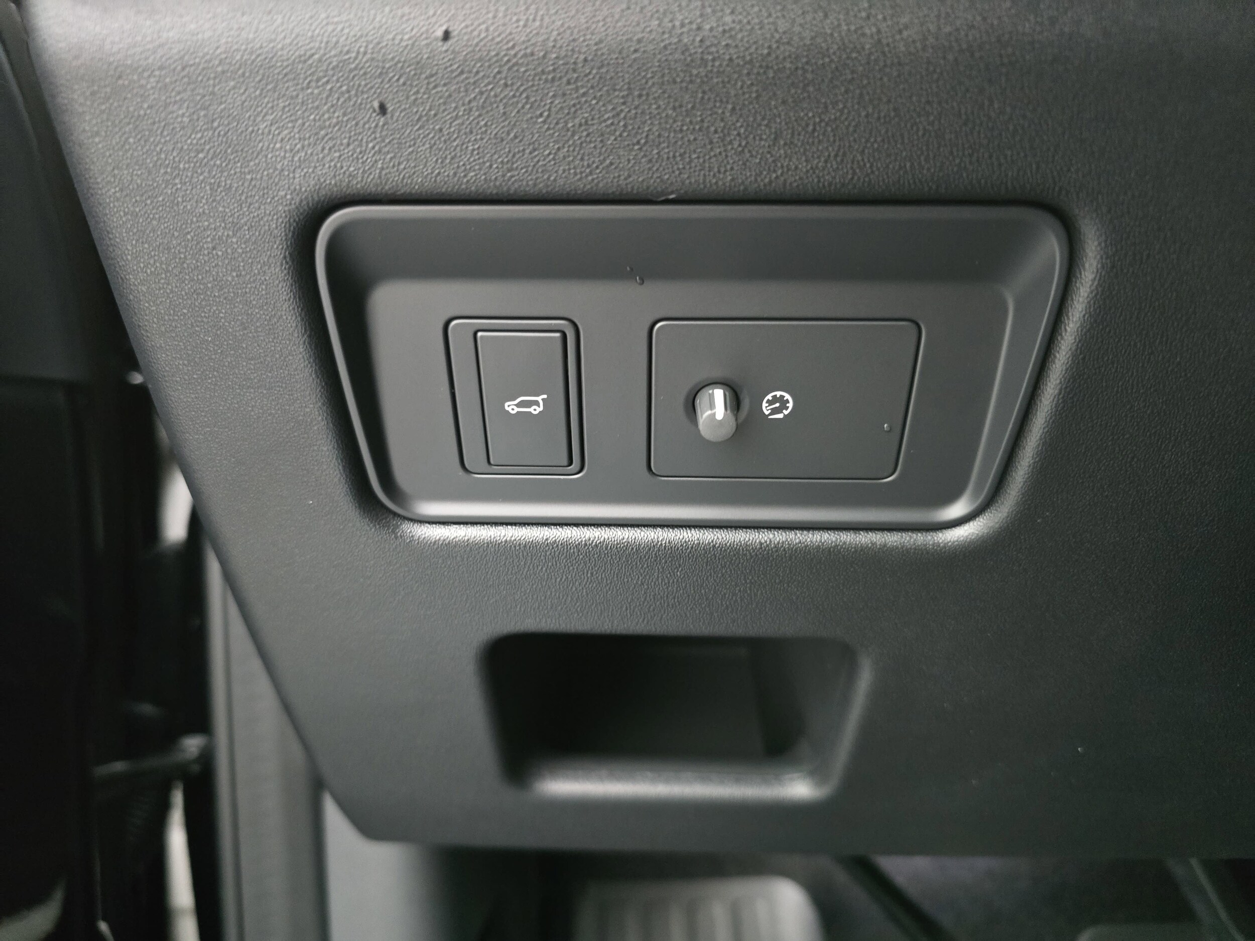 2026 Land Rover Discovery Dynamic SE - Photo 26