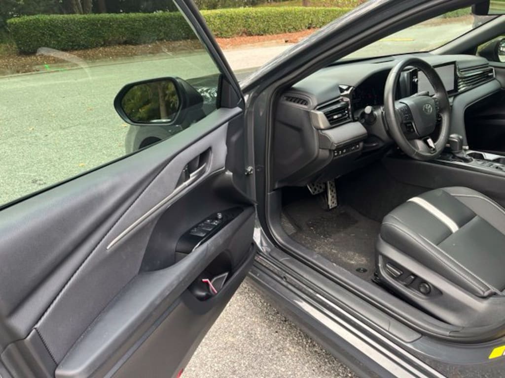 Used 2025 Toyota Camry SE Sedan