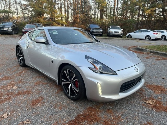 2020 Nissan 370Z Sport Touring photo 2