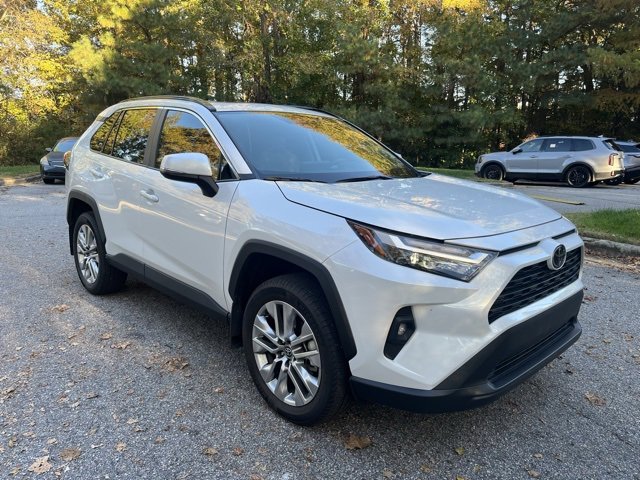 2025 Toyota RAV4 XLE Premium photo 2