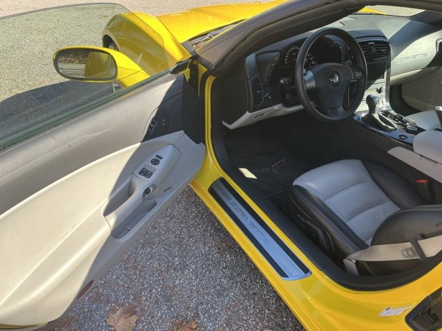 2008 Chevrolet Corvette 3LT photo 4