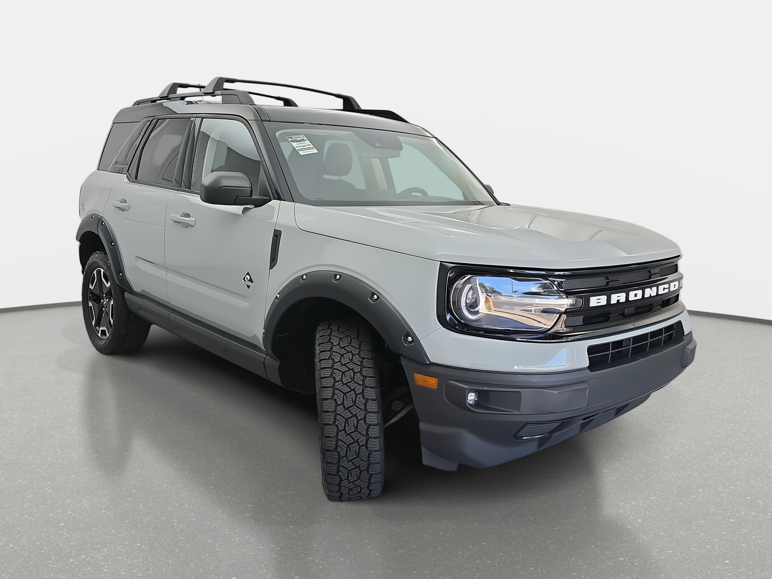 2021 Ford Bronco Sport Outer Banks photo 3