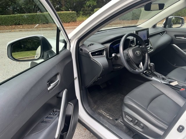 2022 Toyota Corolla Cross XLE photo 4