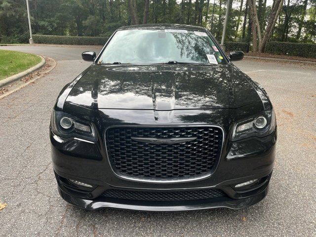 2020 Chrysler 300 Touring L photo 3