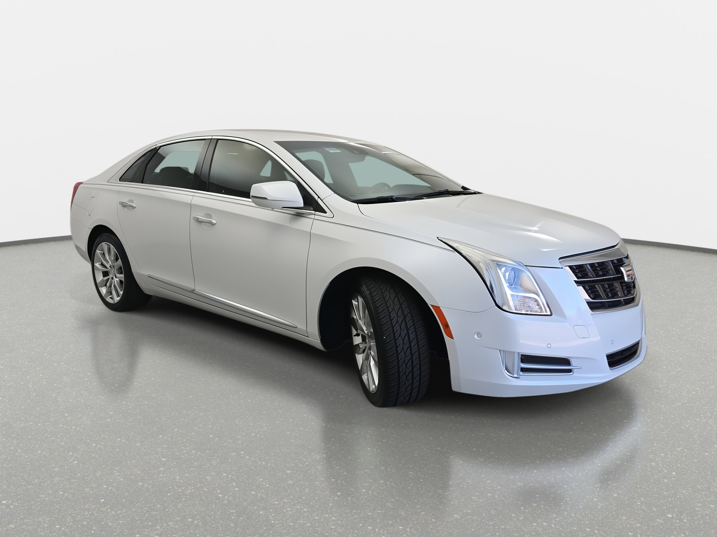 2016 Cadillac XTS Luxury photo 3