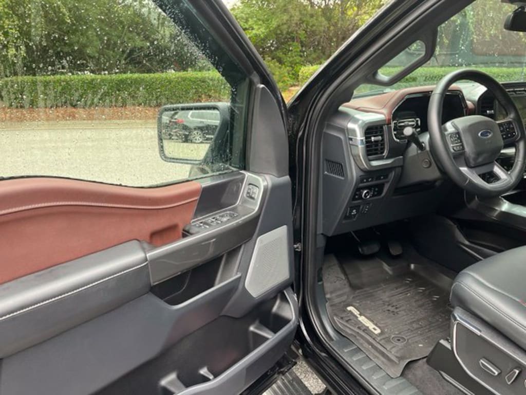 Used 2023 Ford F-150 LARIAT Truck SuperCrew Cab