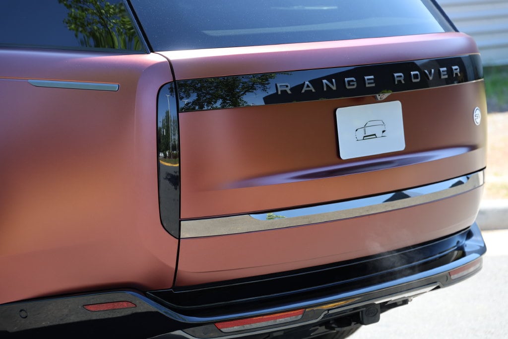 2026 Land Rover Range Rover SV - Photo 7