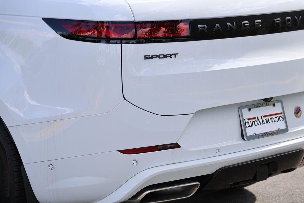 2026 Land Rover Range Rover Sport Dynamic SE - Photo 14