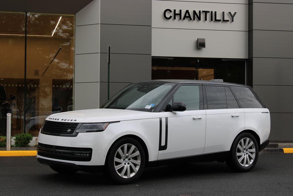 2024 Land Rover Range Rover 3.0 SE SWB's photo