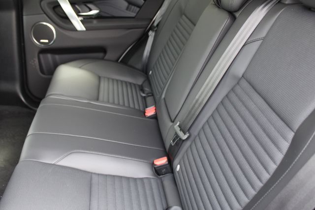 2025 Land Rover Discovery Sport S photo 3