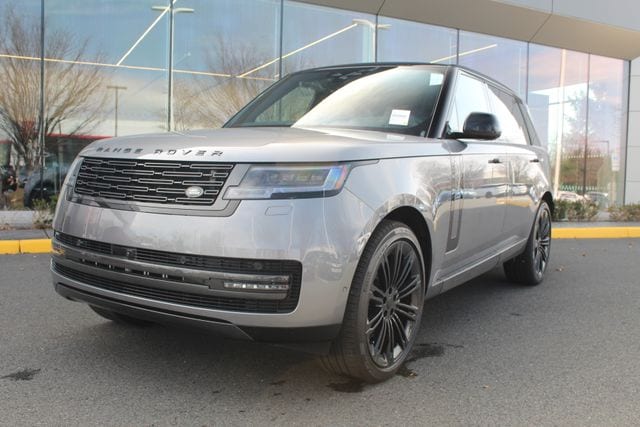 2026 Land Rover Range Rover SUV 