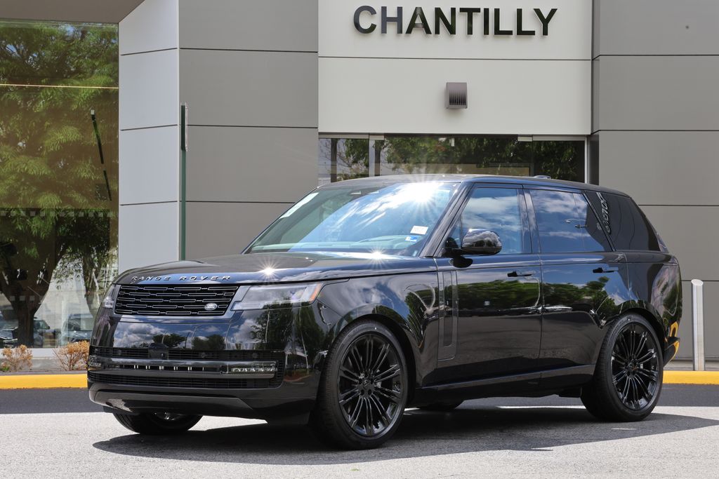 2026 Land Rover Range Rover 3.0 SE SWB's photo