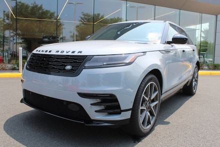 2026 Land Rover Range Rover Velar Dynamic SE SUV
