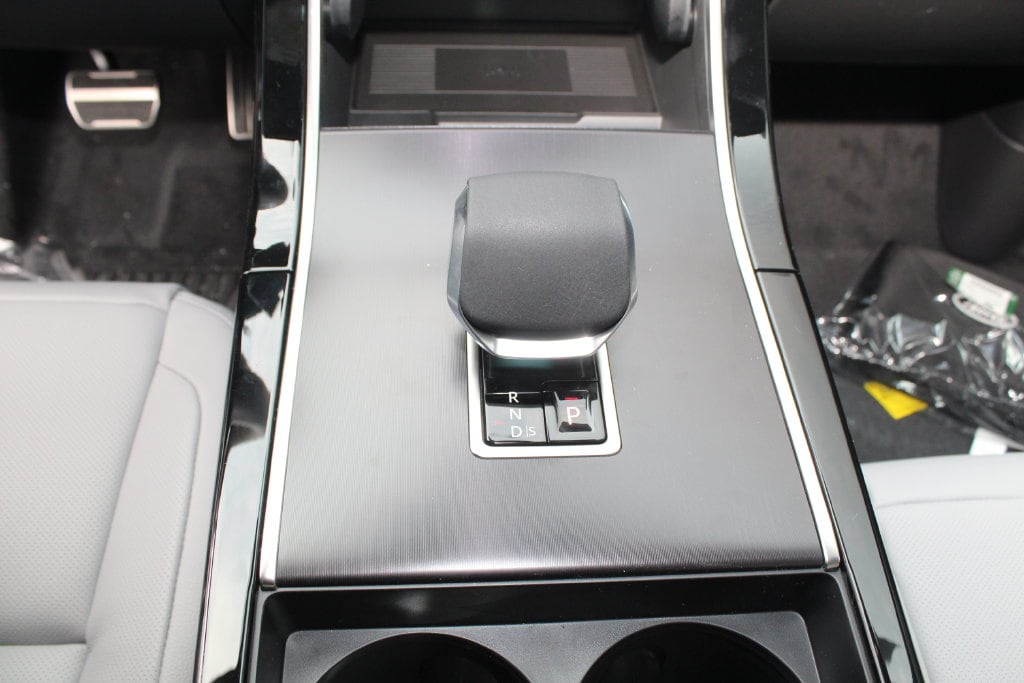 2026 Land Rover Range Rover Velar Dynamic SE - Photo 37