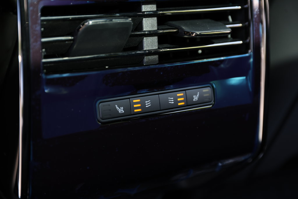 2026 Land Rover Range Rover Sport Dynamic SE - Photo 11