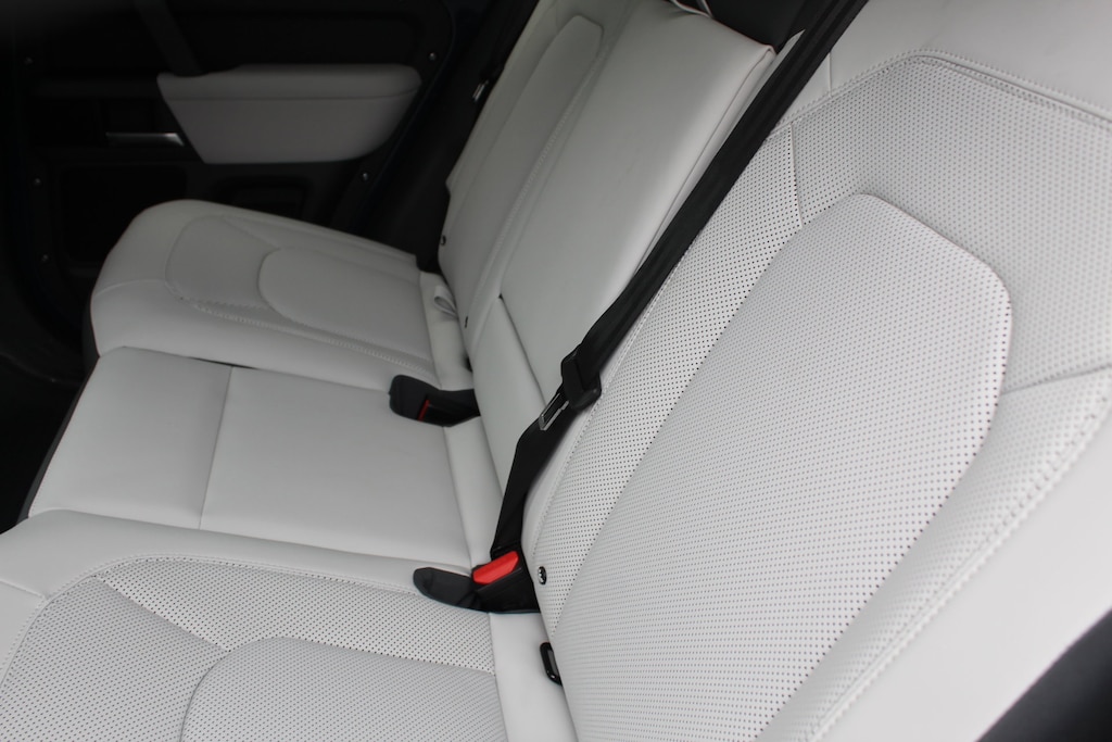 New 2025 Land Rover Defender 110 S 300PS SUV