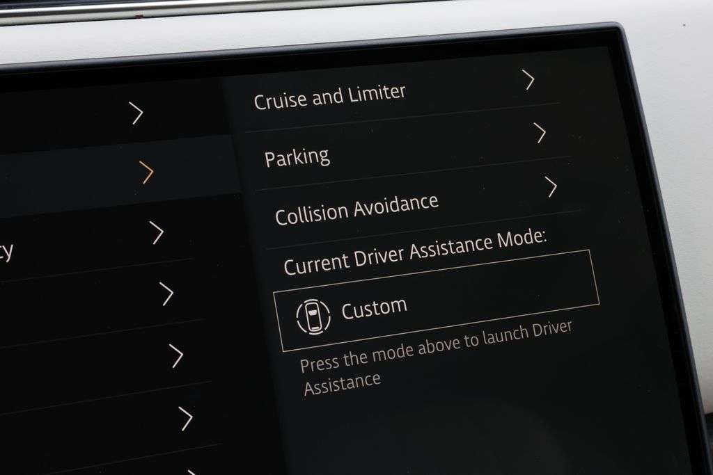 2025 Land Rover Range Rover SE - Photo 23