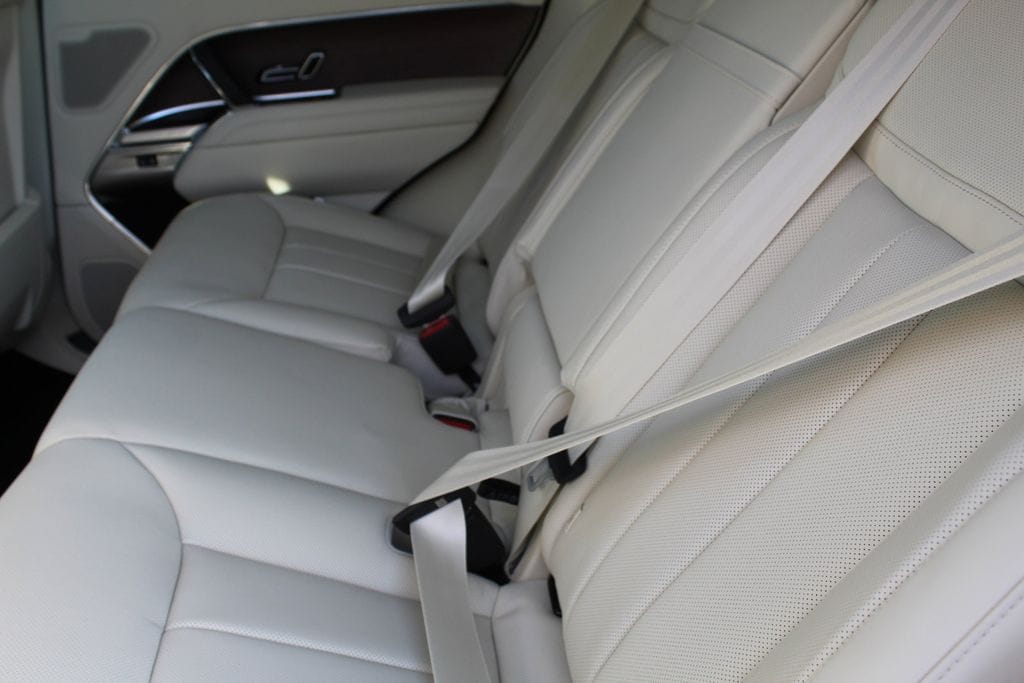 2025 Land Rover Range Rover SE - Photo 25