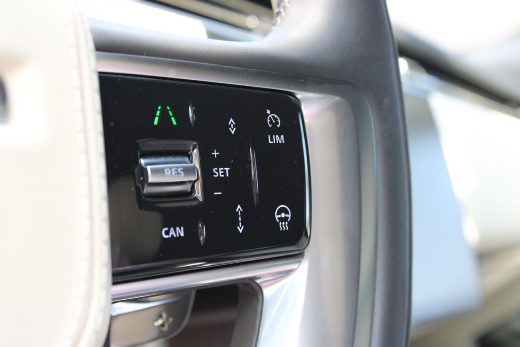 2026 Land Rover Range Rover SE - Photo 13