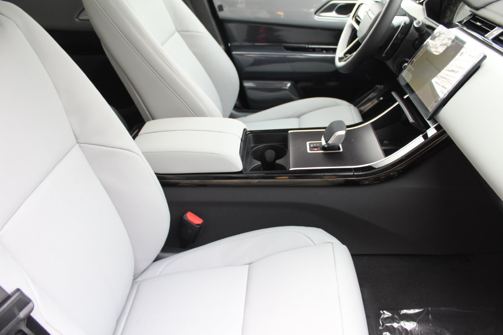 2026 Land Rover Range Rover Velar Dynamic SE - Photo 27