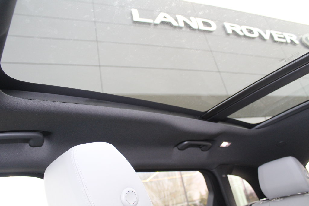 2026 Land Rover Range Rover Velar Dynamic SE - Photo 42