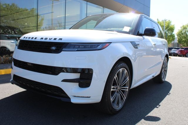 2025 Land Rover Range Rover Sport Dynamic SE's photo