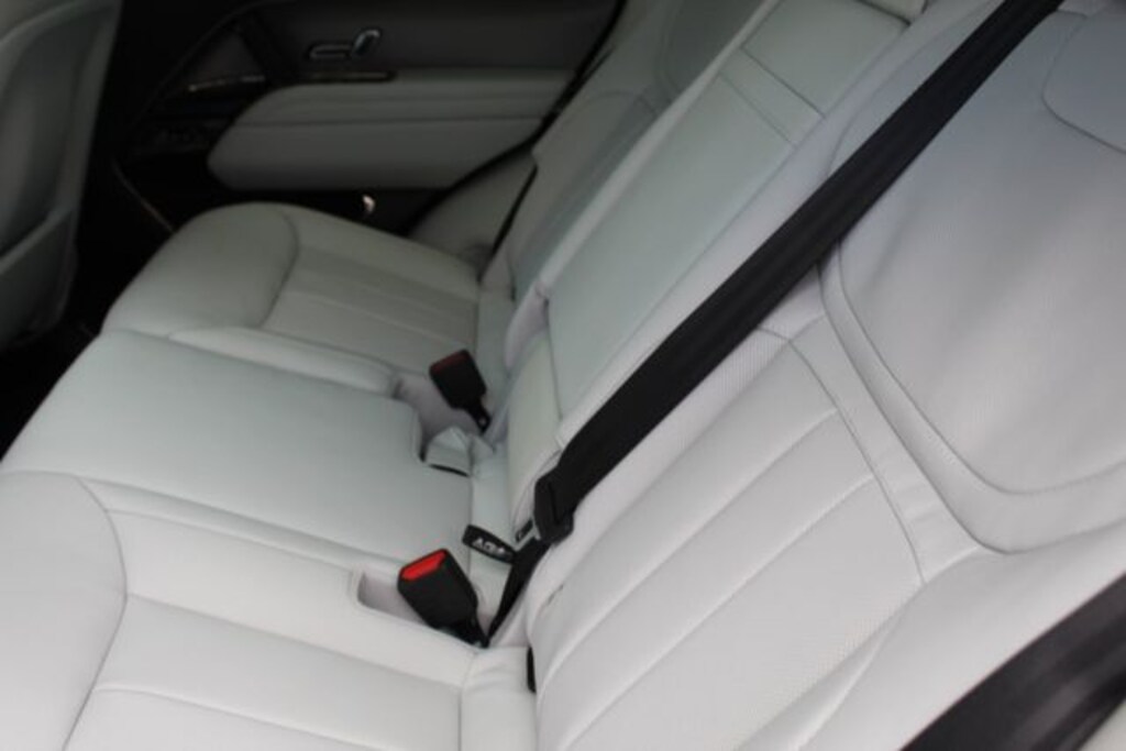 New 2025 Land Rover Range Rover Sport SE SUV