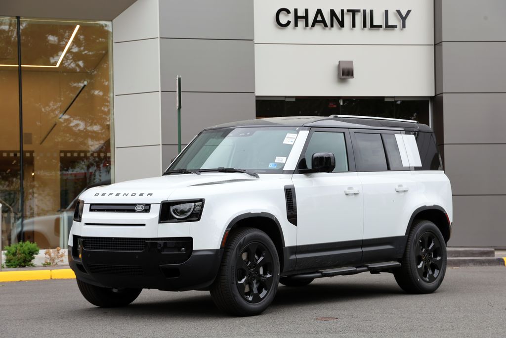 2026 Land Rover Defender 110 S P300's photo