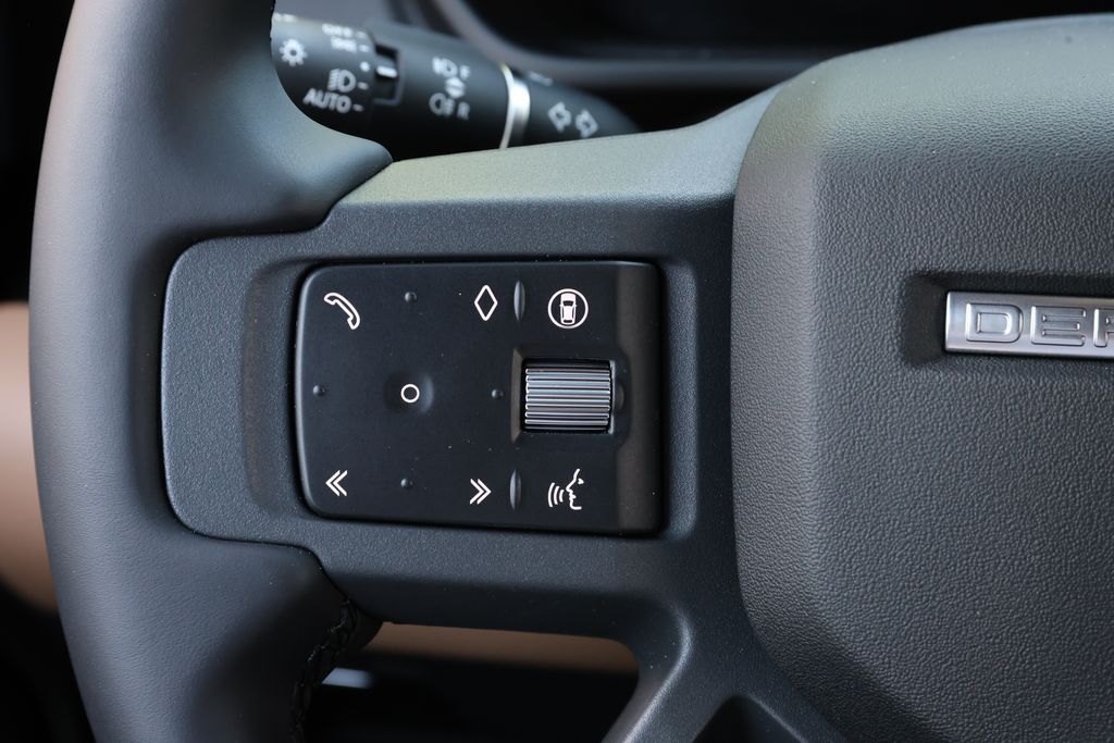 2026 Land Rover Defender X-Dynamic SE - Photo 21