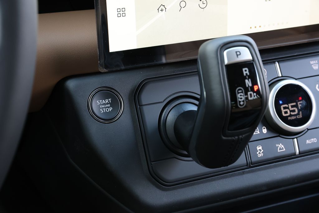 2026 Land Rover Defender X-Dynamic SE - Photo 24
