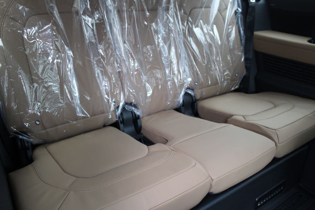 2026 Land Rover Defender X-Dynamic SE - Photo 53