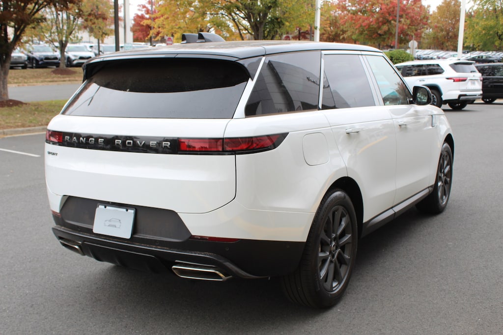 New 2025 Land Rover Range Rover Sport SE 360PS SUV