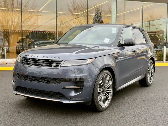 2026 Land Rover Range Rover Sport Dynamic SE's photo