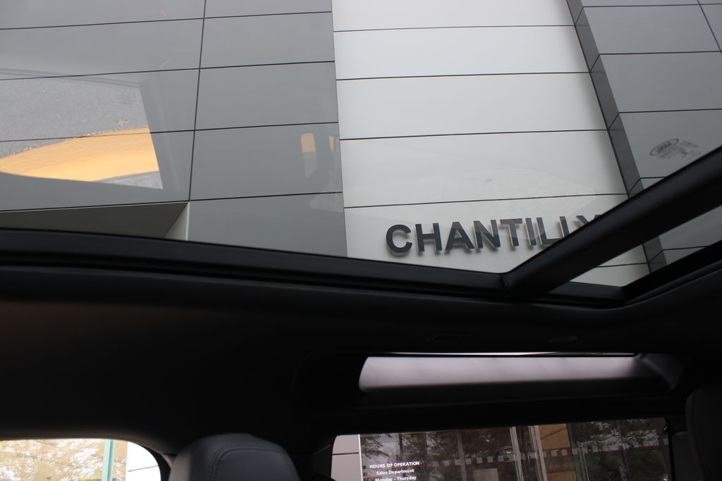 2022 Land Rover Defender X-Dynamic SE - Photo 19