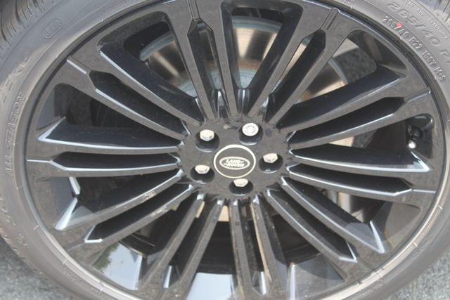 2026 Land Rover Range Rover Velar Dynamic SE - Photo 8