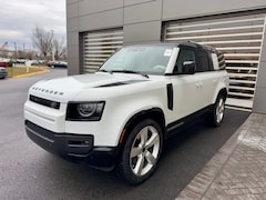 2026 Land Rover Defender 130 X-Dynamic SE SUV