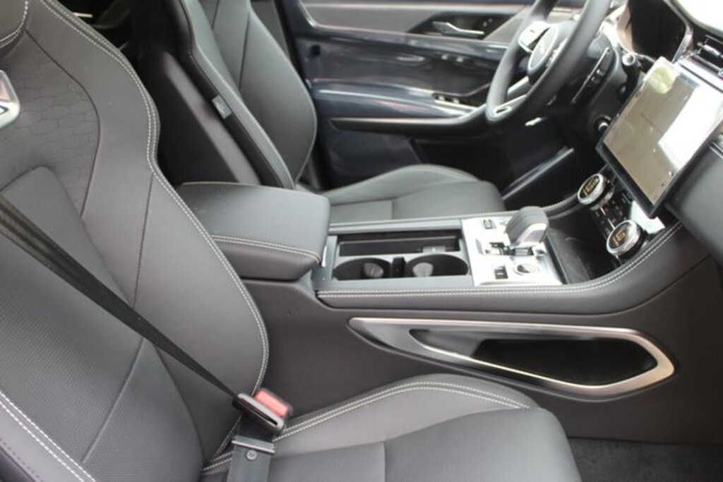 New 2026 Jaguar F-PACE P250 R-Dynamic S SUV