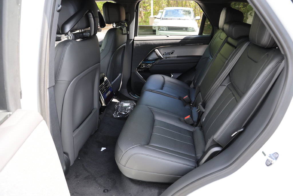 2026 Land Rover Range Rover Sport Dynamic SE - Photo 10