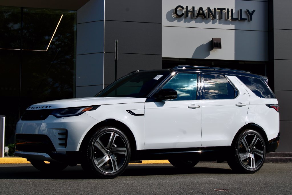 2026 Land Rover Discovery
