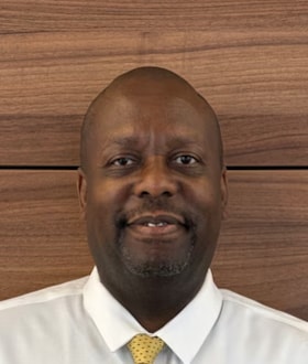 Staff member Derrick Reason from ID_62eb80