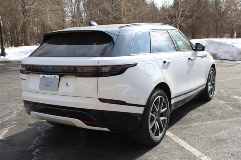 New 2026 Land Rover Range Rover Velar Dynamic SE SUV
