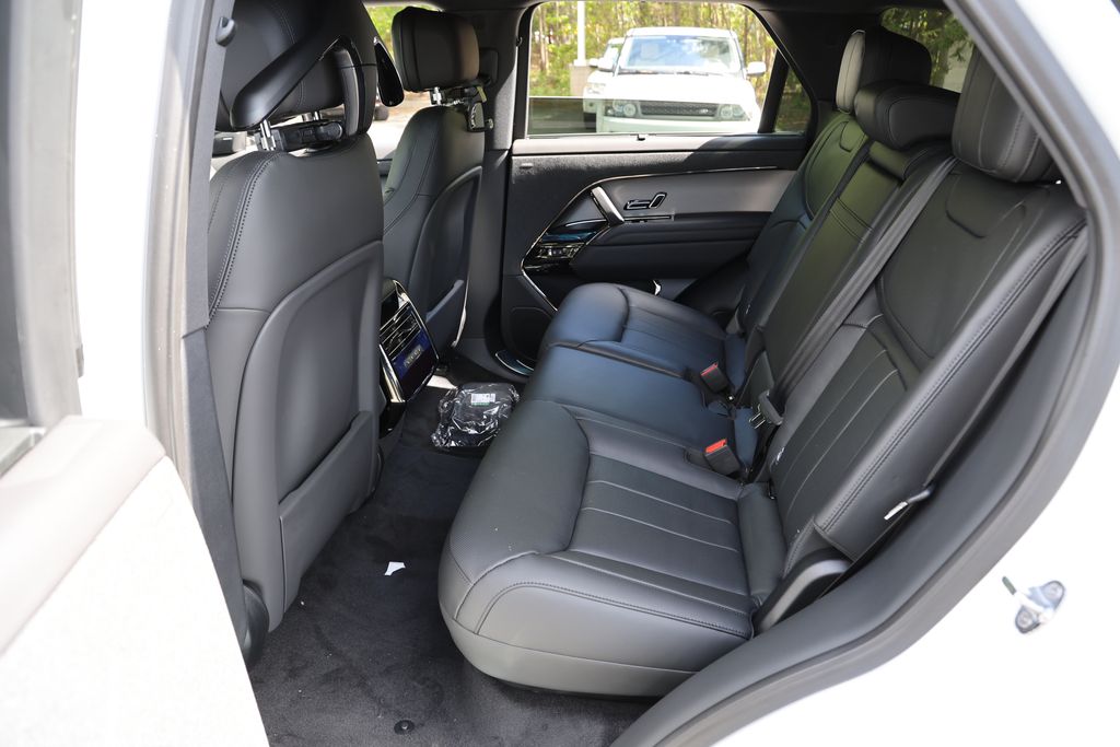 2026 Land Rover Range Rover Sport Dynamic SE - Photo 10