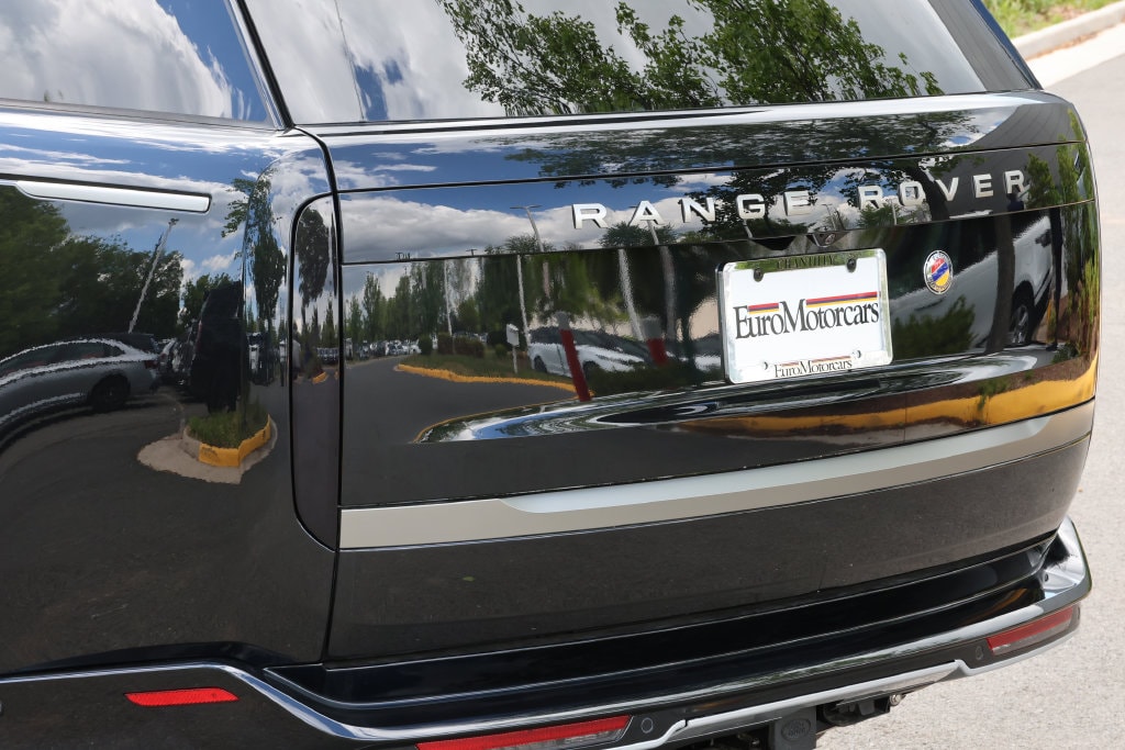 2026 Land Rover Range Rover SE - Photo 6